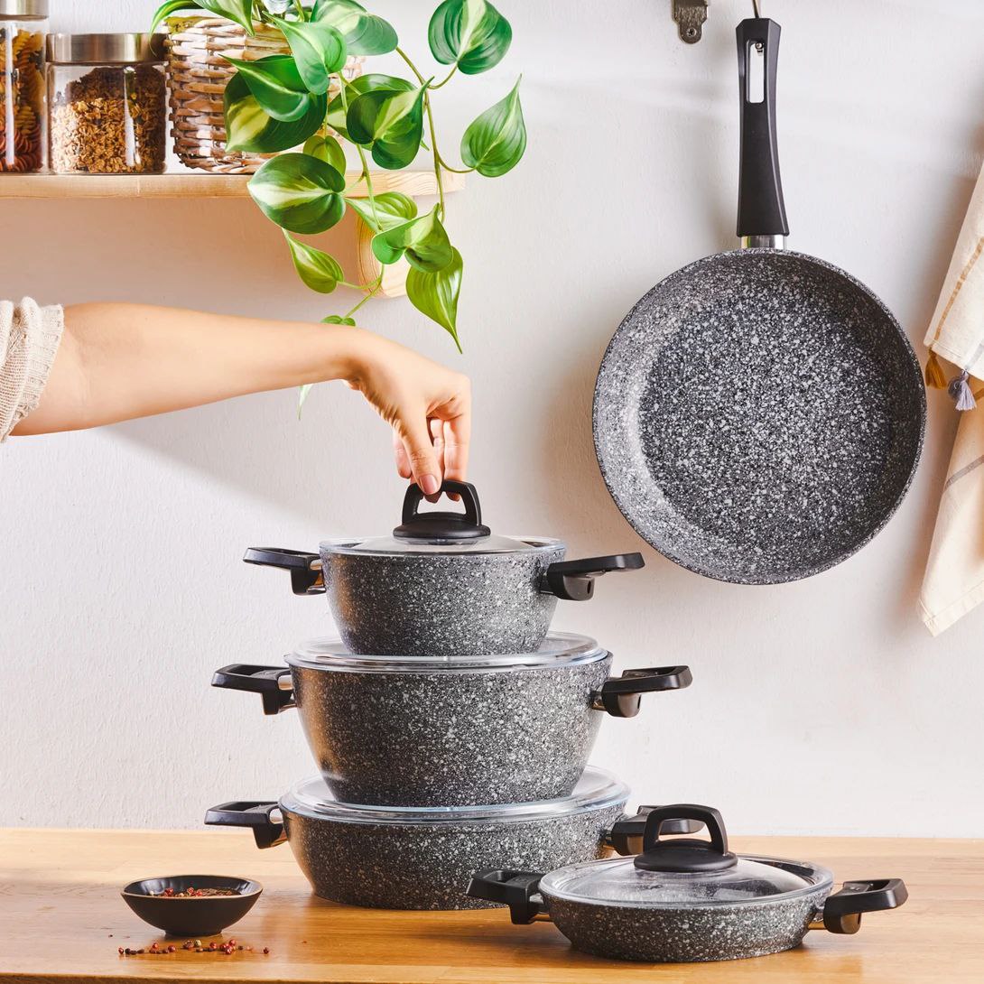 سرویس قابلمه پارچه ۹ بیوگرانیتی کاراجا مدل gri stoon